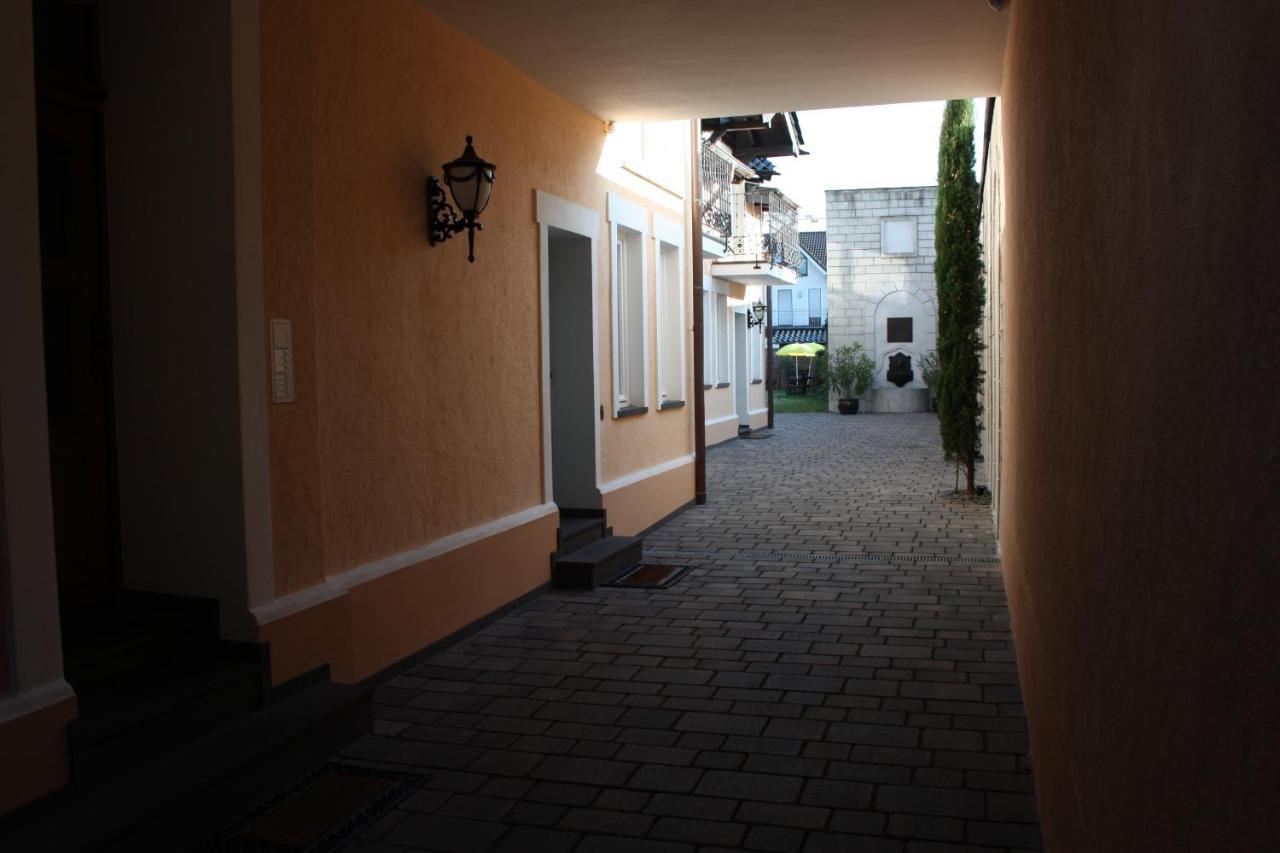 Arkadenschloesschen Bonn Appartement Buitenkant foto